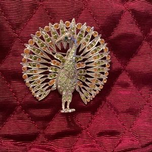 Jacqueline Bovier Kennedy pin